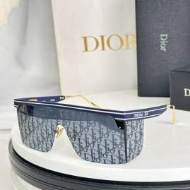 Picture of Dior Sunglasses _SKUfw77818043fw
